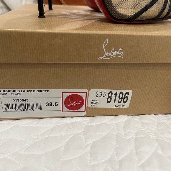 Christian Louboutin Theodorela 100 Pumps in size 38.5 - Picture 5 of 5